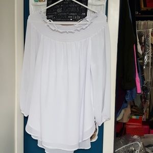 White bluse sz l